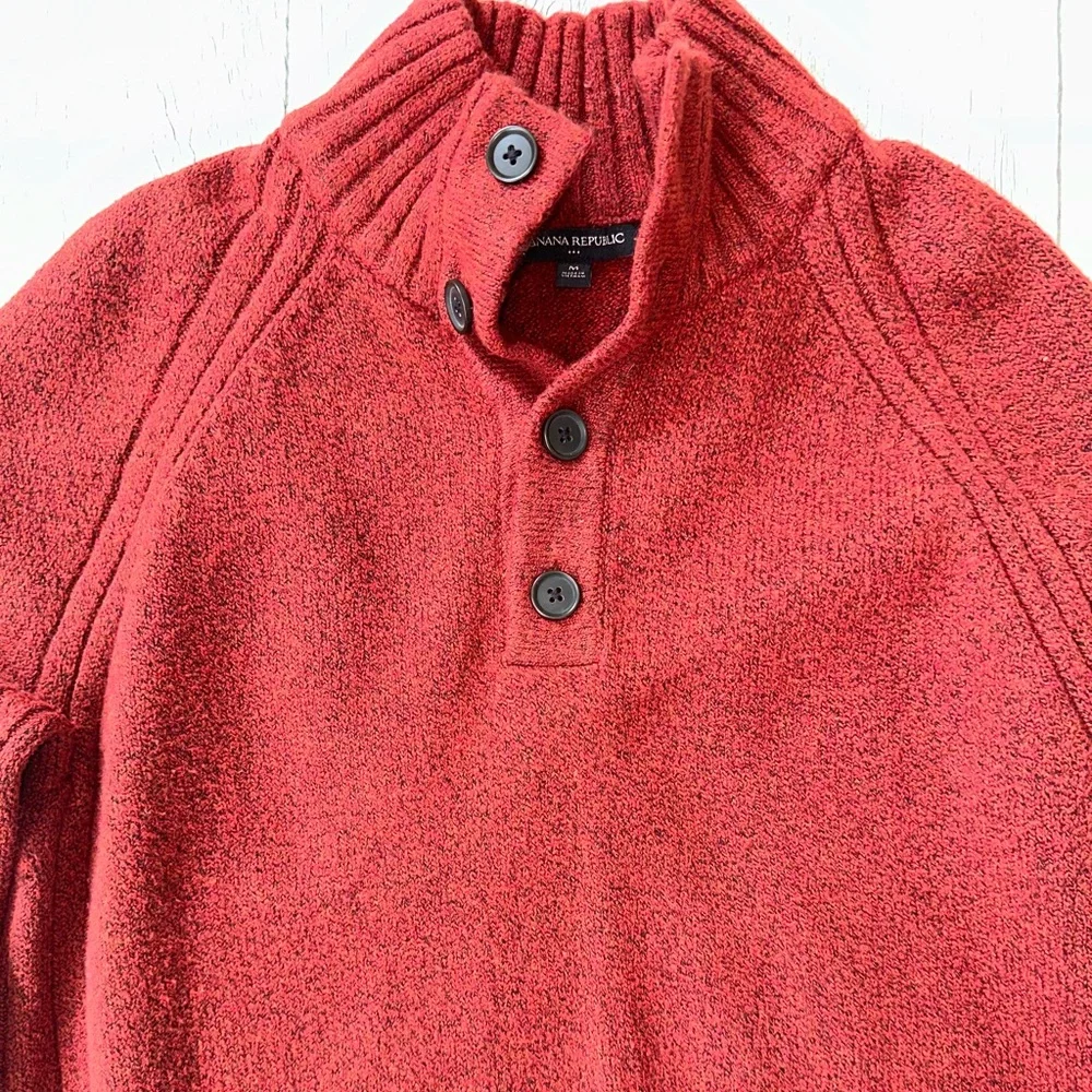 Men’s Banana Republic sweater